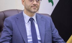 السوداني يوافق على إنهاء تكليف علي المؤيد رئيساً لهيئة الإعلام والاتصالات وتكليف محمد عبد الأمير بديلاً